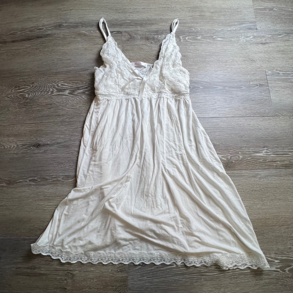 Avidlove Nightgown Women Medium White Lace Babydoll Sleepwear Chemise Slip